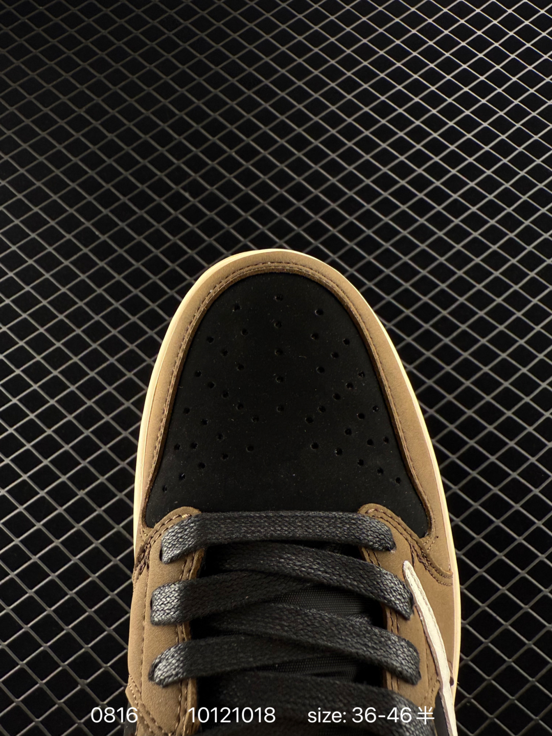 Travis Scott x Air Jordan 1 ” Reverse Mocha “